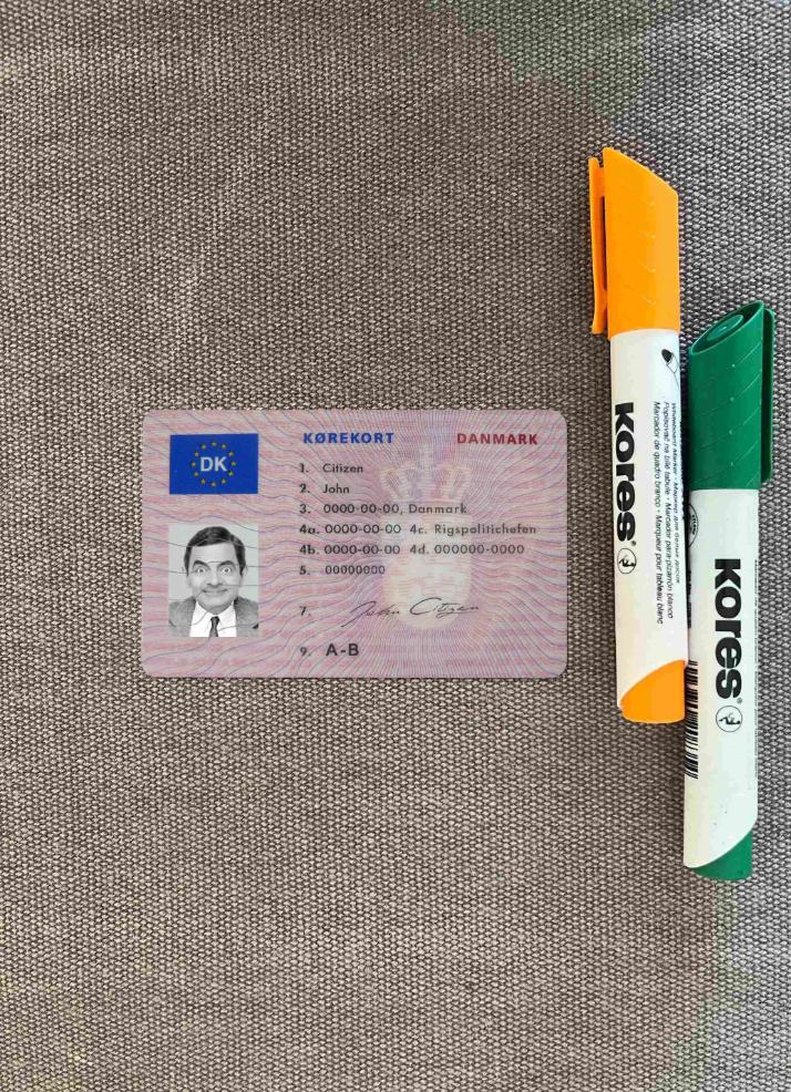 Download Denmark driving license (1997   2013)photolook  FRONT Photoshop template